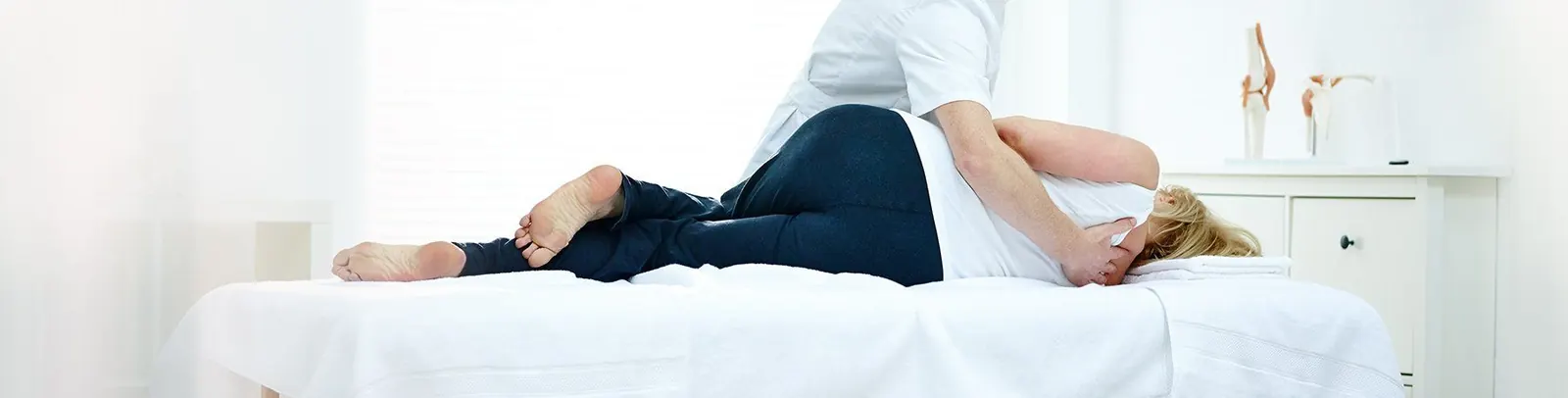 A chiropractic adjustment at Active Life Chiropractic
